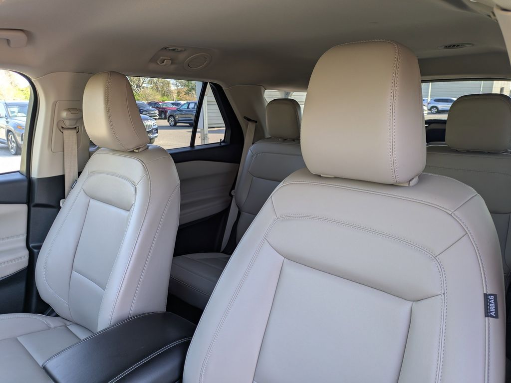 Thumbnail: 2023 Ford Explorer - 12