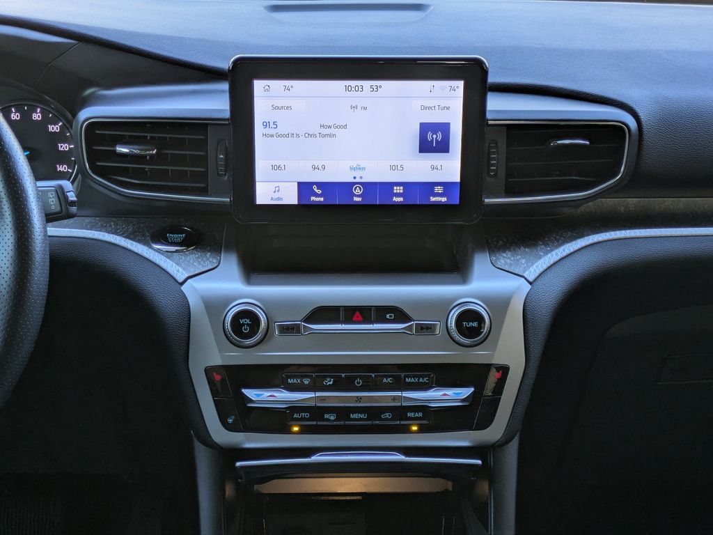 Thumbnail: 2022 Ford Explorer - 14