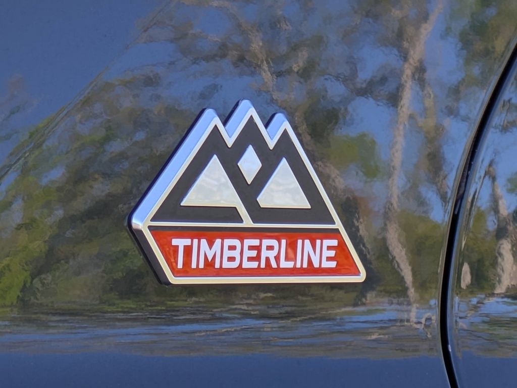 Thumbnail: 2022 Ford Explorer - 7