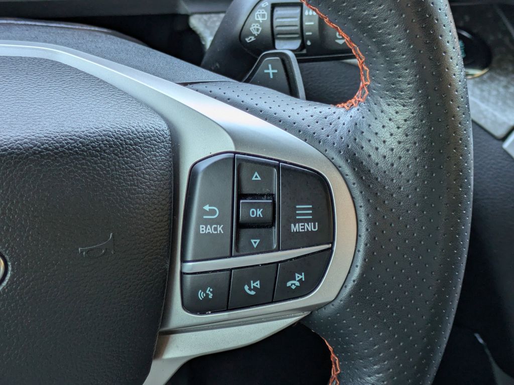 Thumbnail: 2022 Ford Explorer - 40