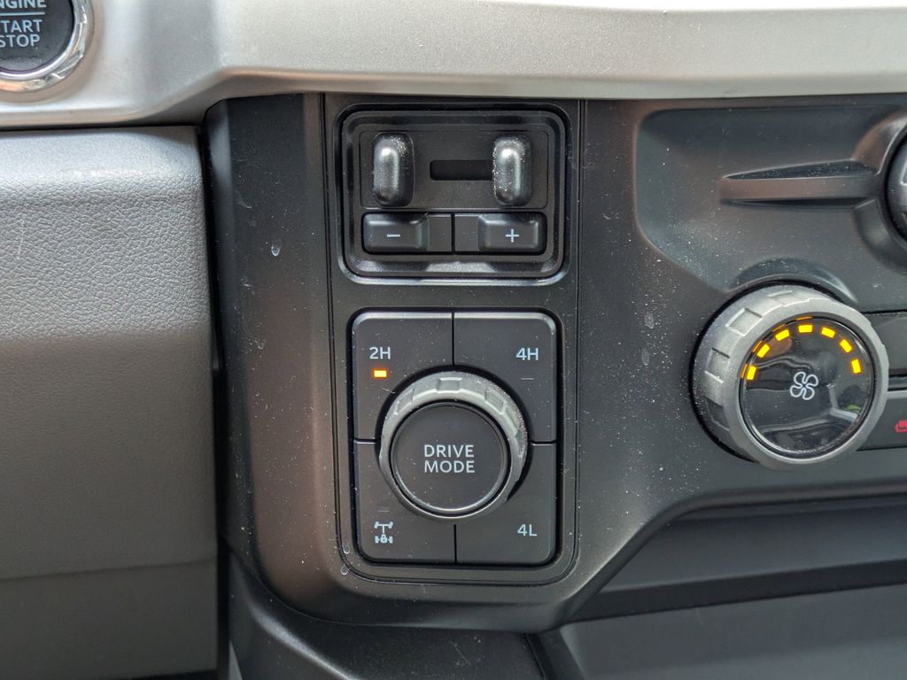 Thumbnail: 2023 Ford F-250 - 33