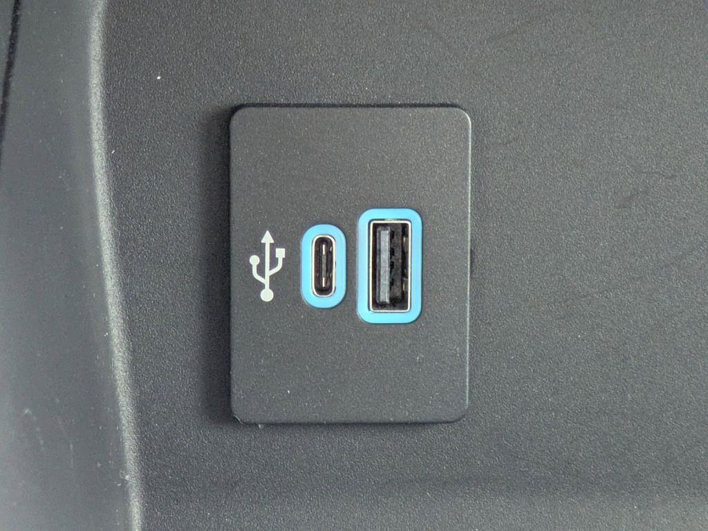 Thumbnail: 2023 Ford F-250 - 35