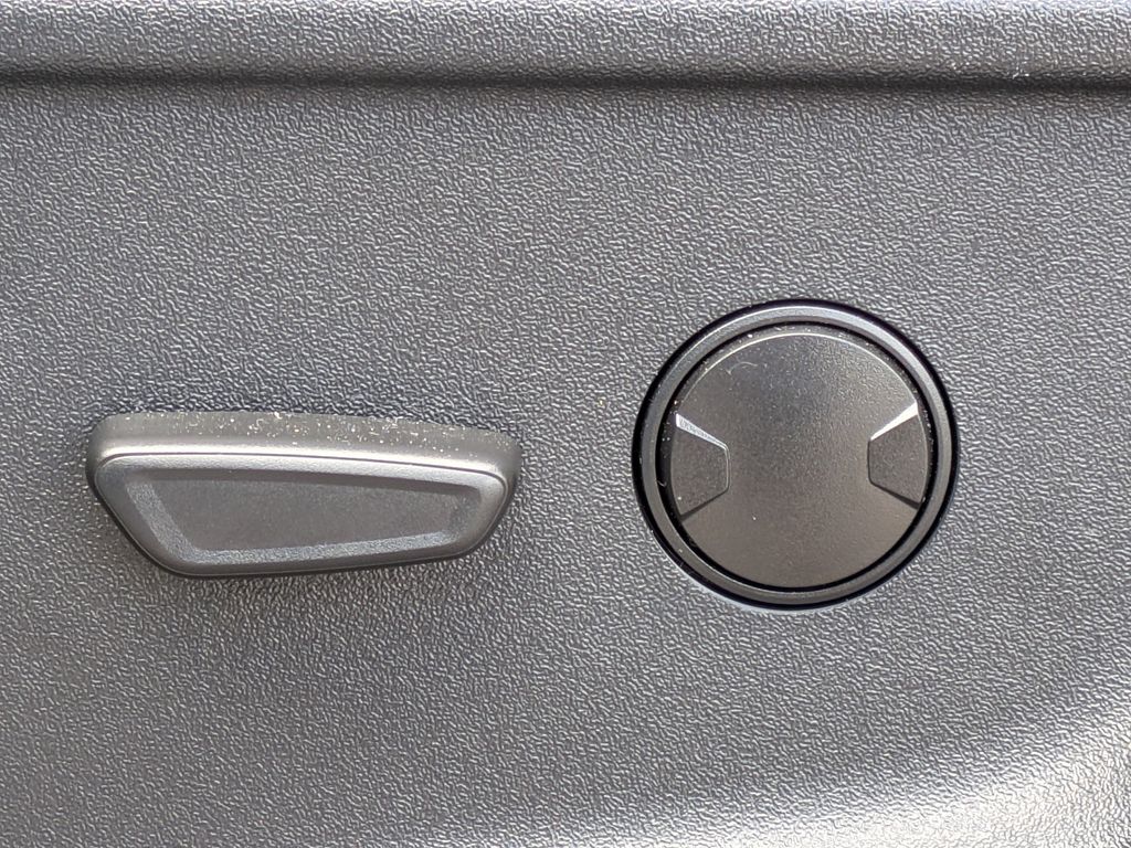 Thumbnail: 2023 Ford F-250 - 27