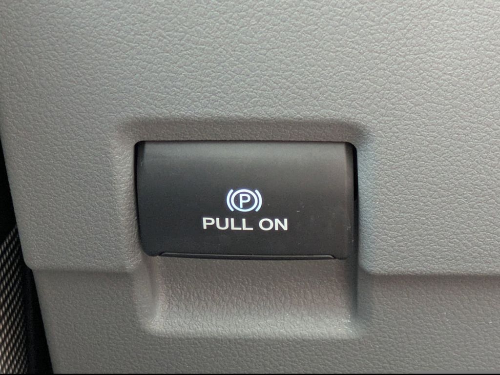 Thumbnail: 2023 Ford F-250 - 37