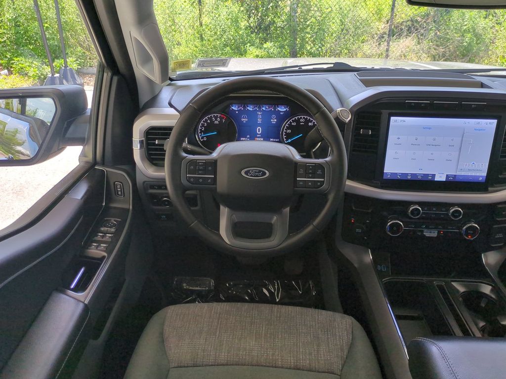 Thumbnail: 2023 Ford F-150 - 9