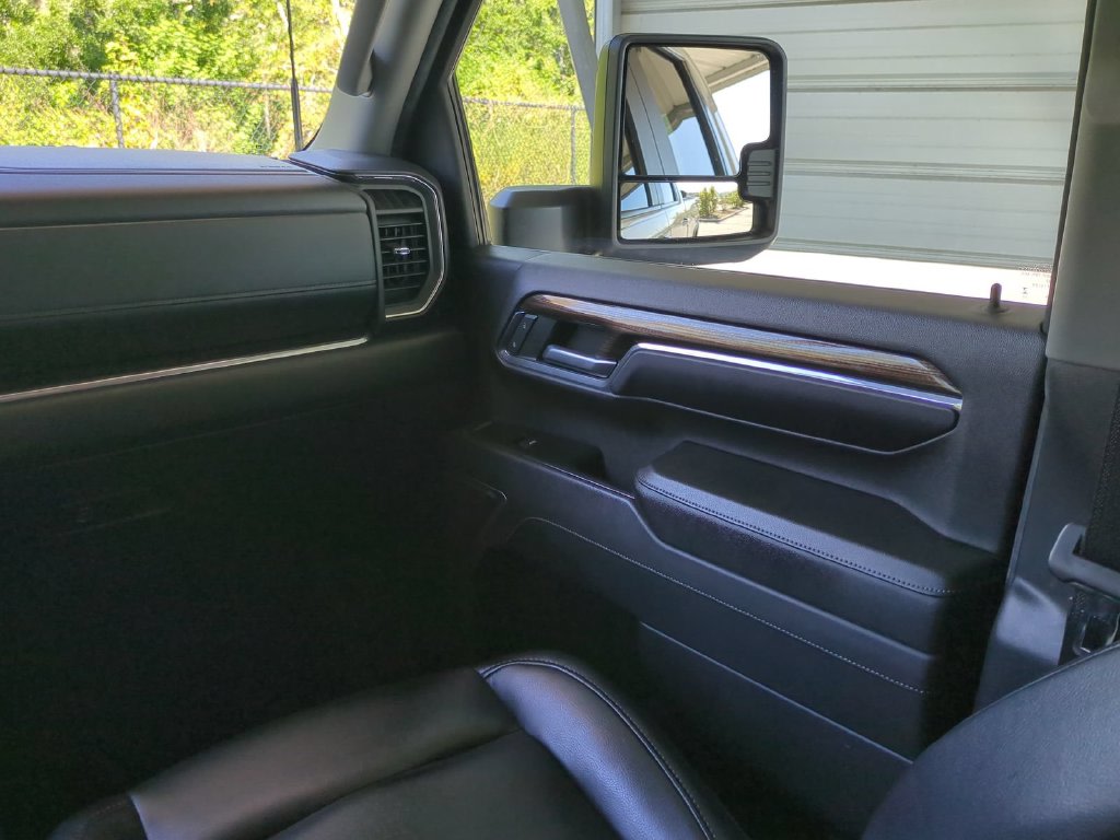 Thumbnail: 2024 Chevrolet Silverado 2500 - 21