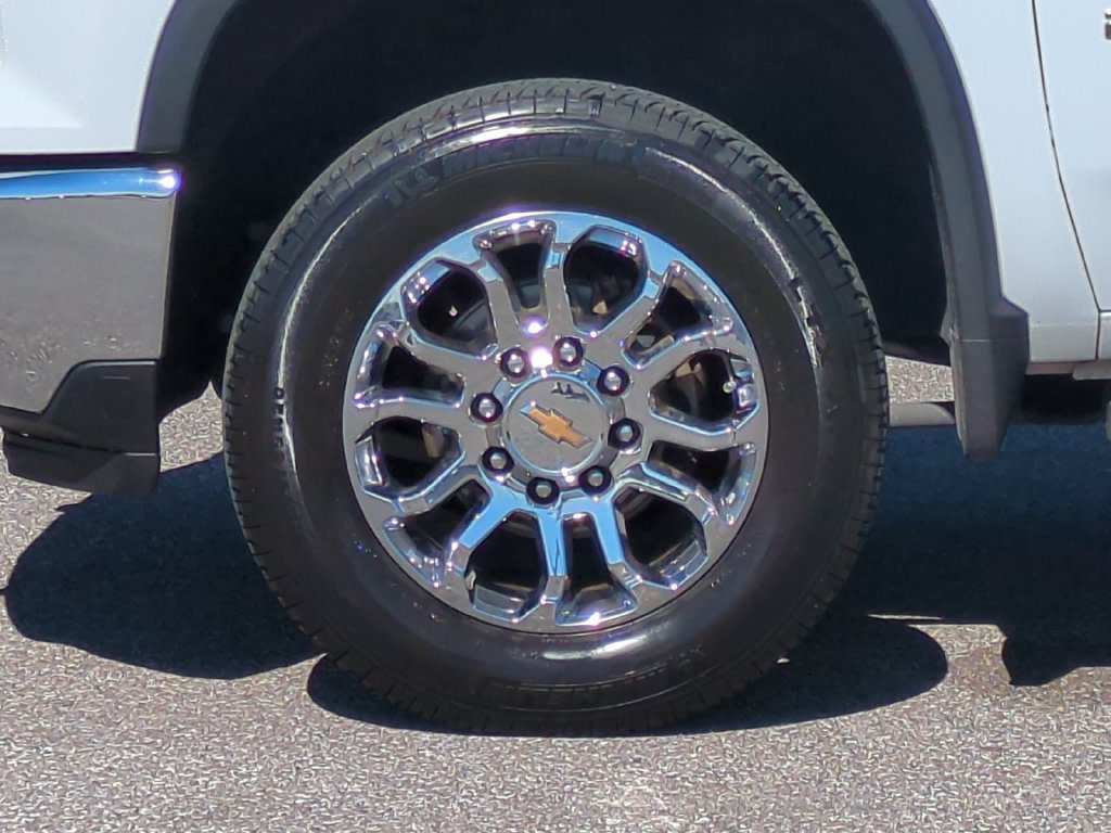 Thumbnail: 2024 Chevrolet Silverado 2500 - 8