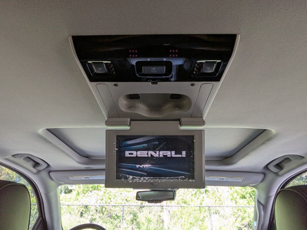 Thumbnail: 2020 GMC Yukon - 26