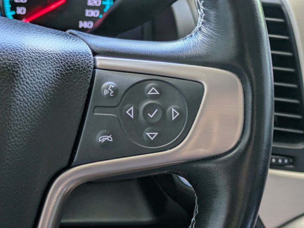 Thumbnail: 2020 GMC Yukon - 42