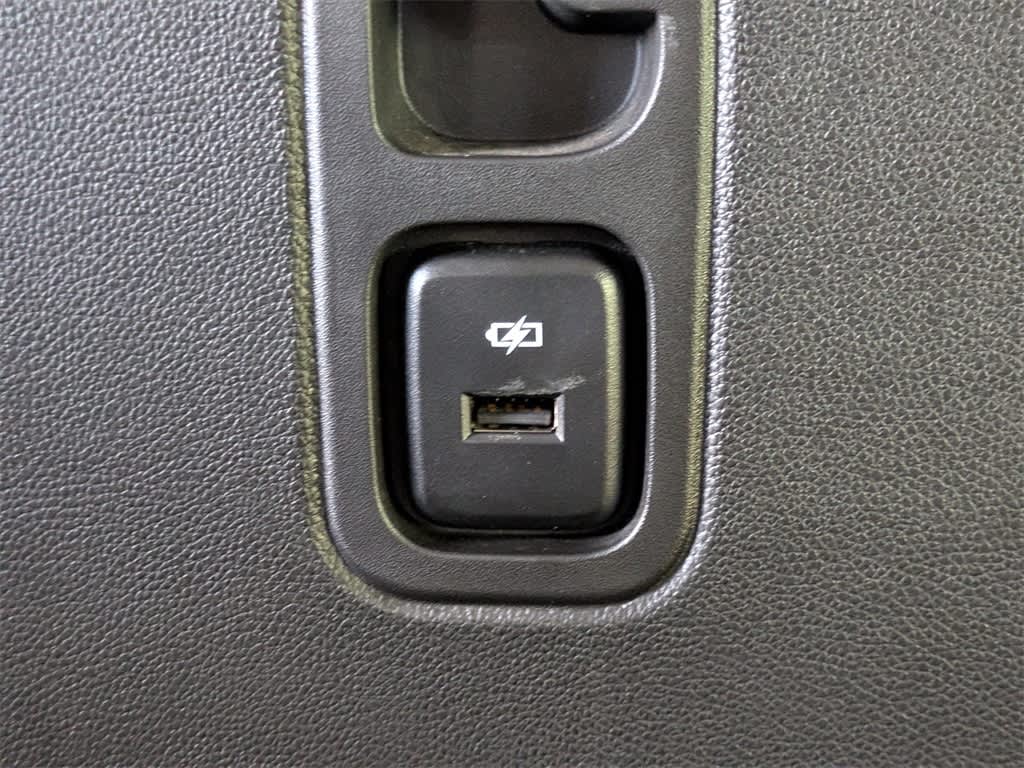 Thumbnail: 2020 Chevrolet Traverse - 24