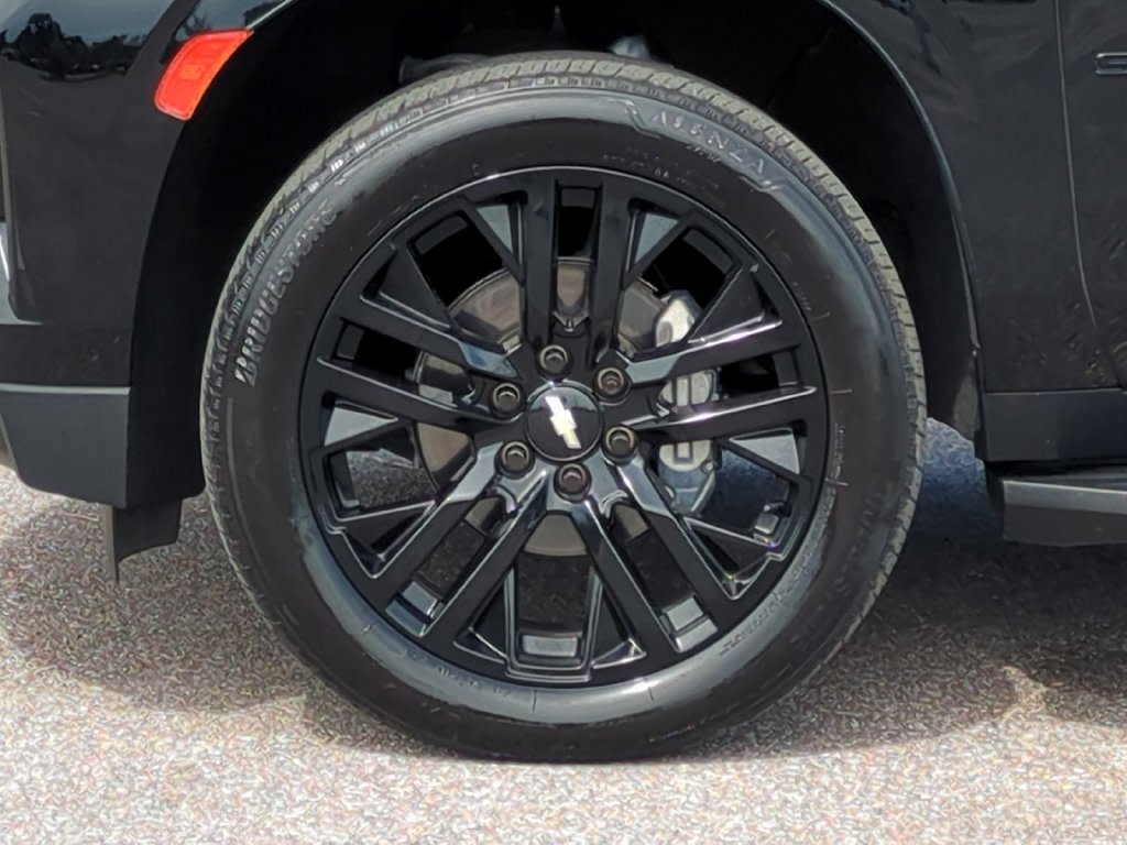 Thumbnail: 2021 Chevrolet Suburban - 8