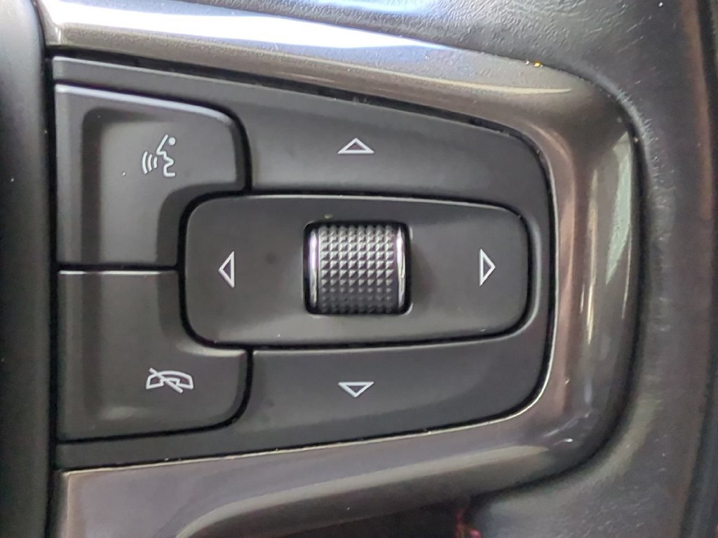 Thumbnail: 2021 Chevrolet Suburban - 35