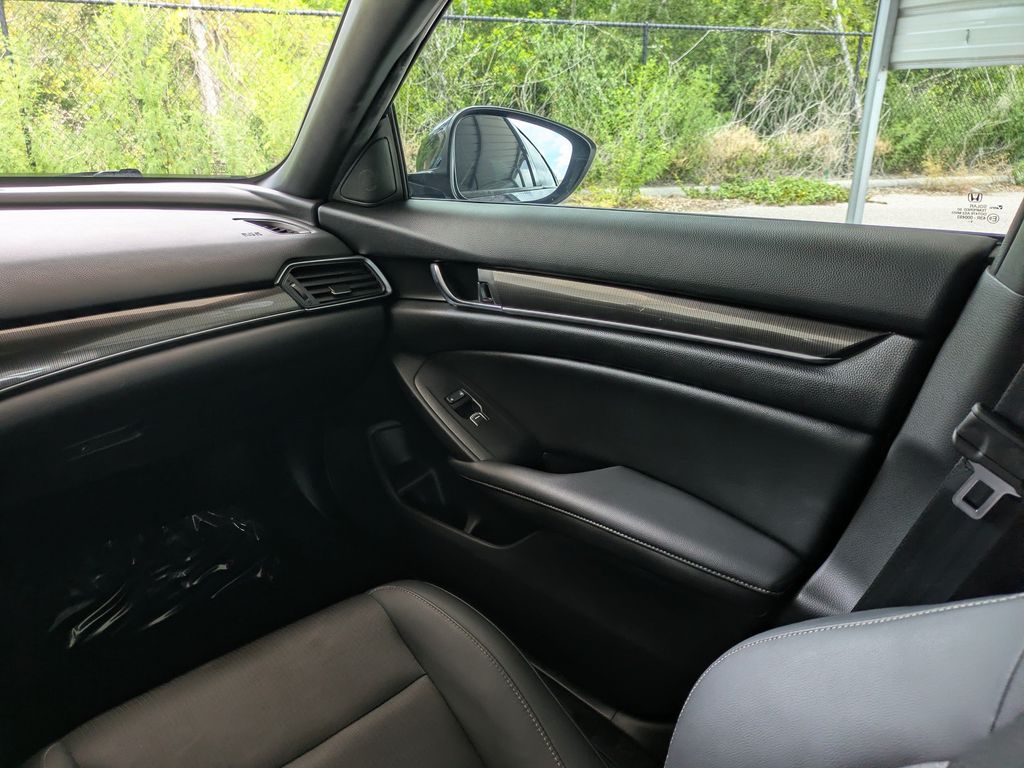 Thumbnail: 2021 Honda Accord - 24