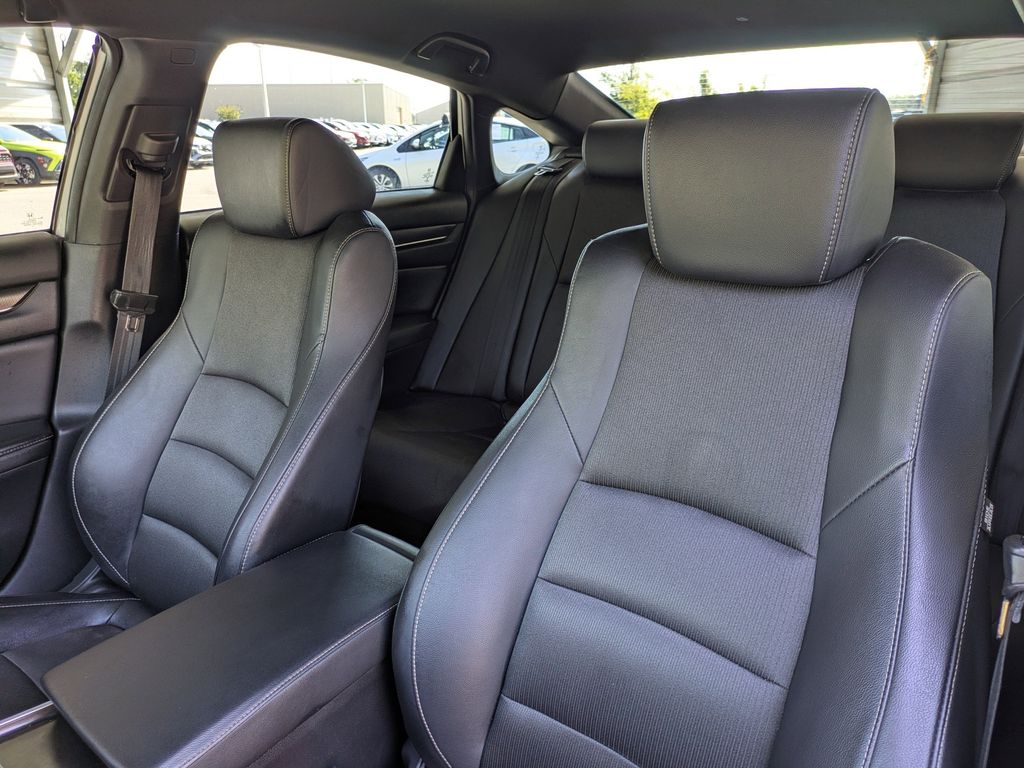 Thumbnail: 2022 Honda Accord - 12