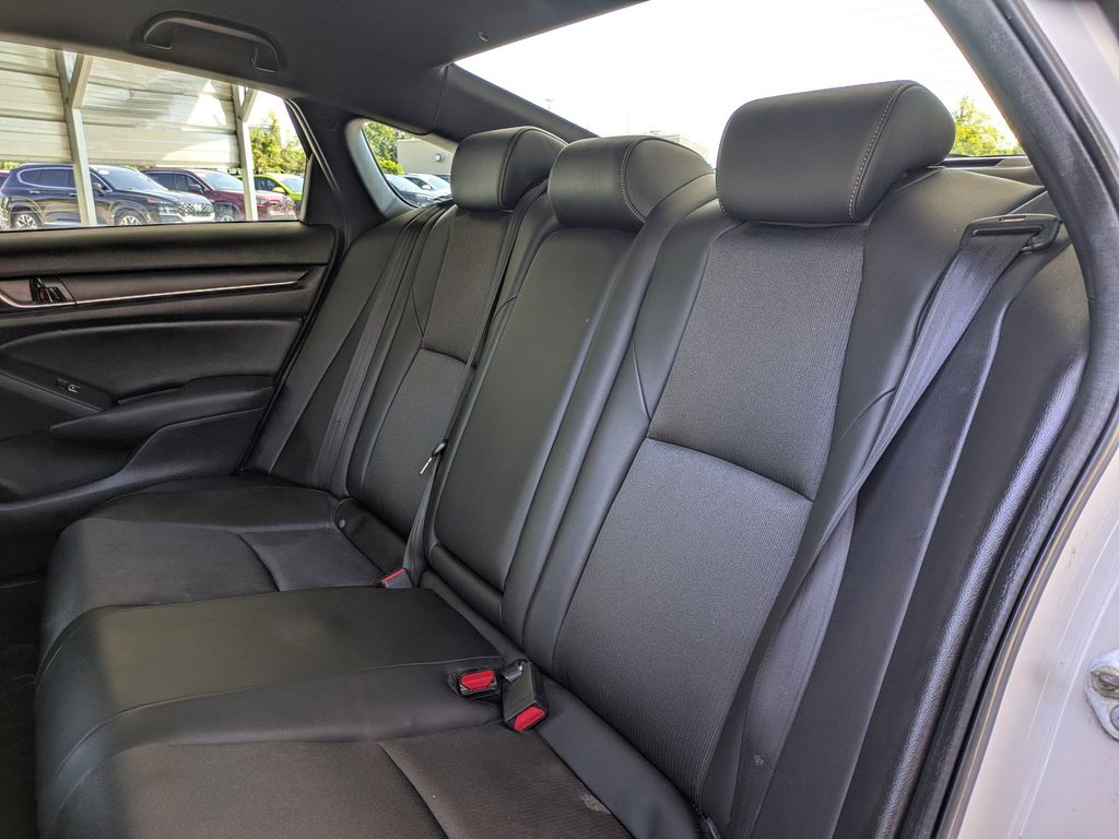 Thumbnail: 2022 Honda Accord - 22