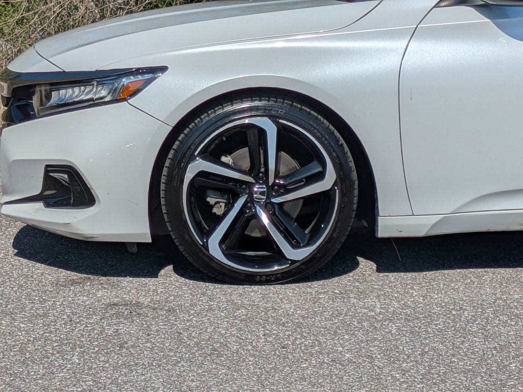 Thumbnail: 2022 Honda Accord - 8