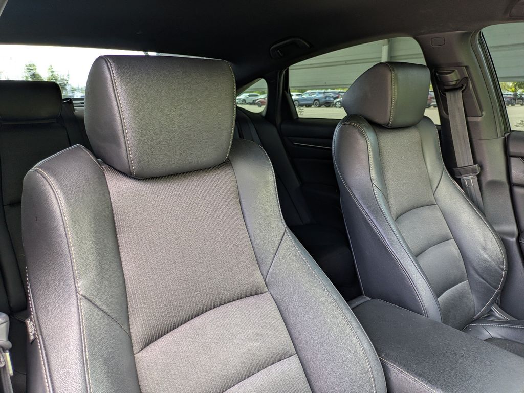 Thumbnail: 2019 Honda Accord - 11