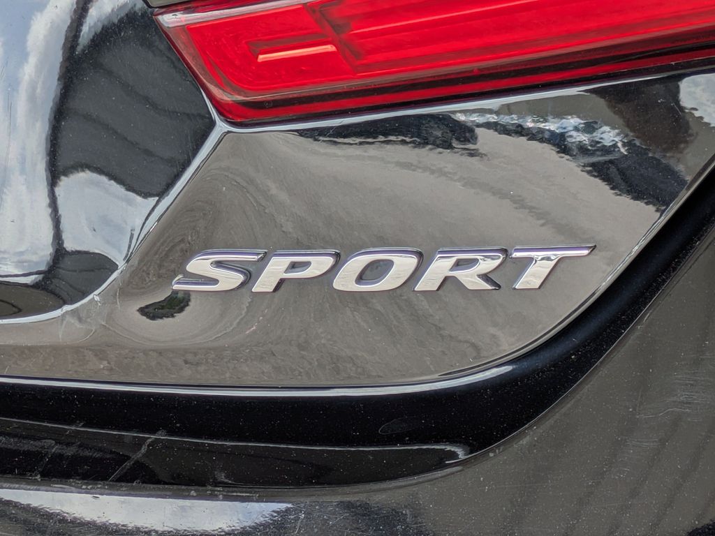 Thumbnail: 2019 Honda Accord - 7