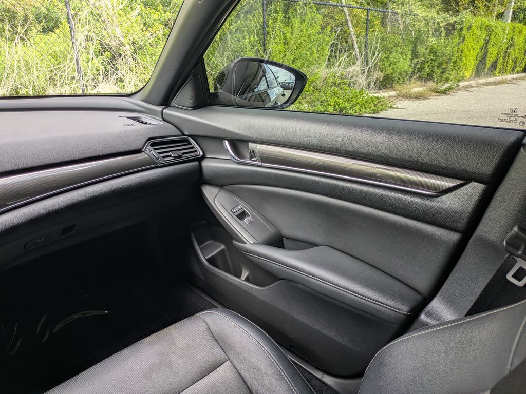 Thumbnail: 2019 Honda Accord - 22