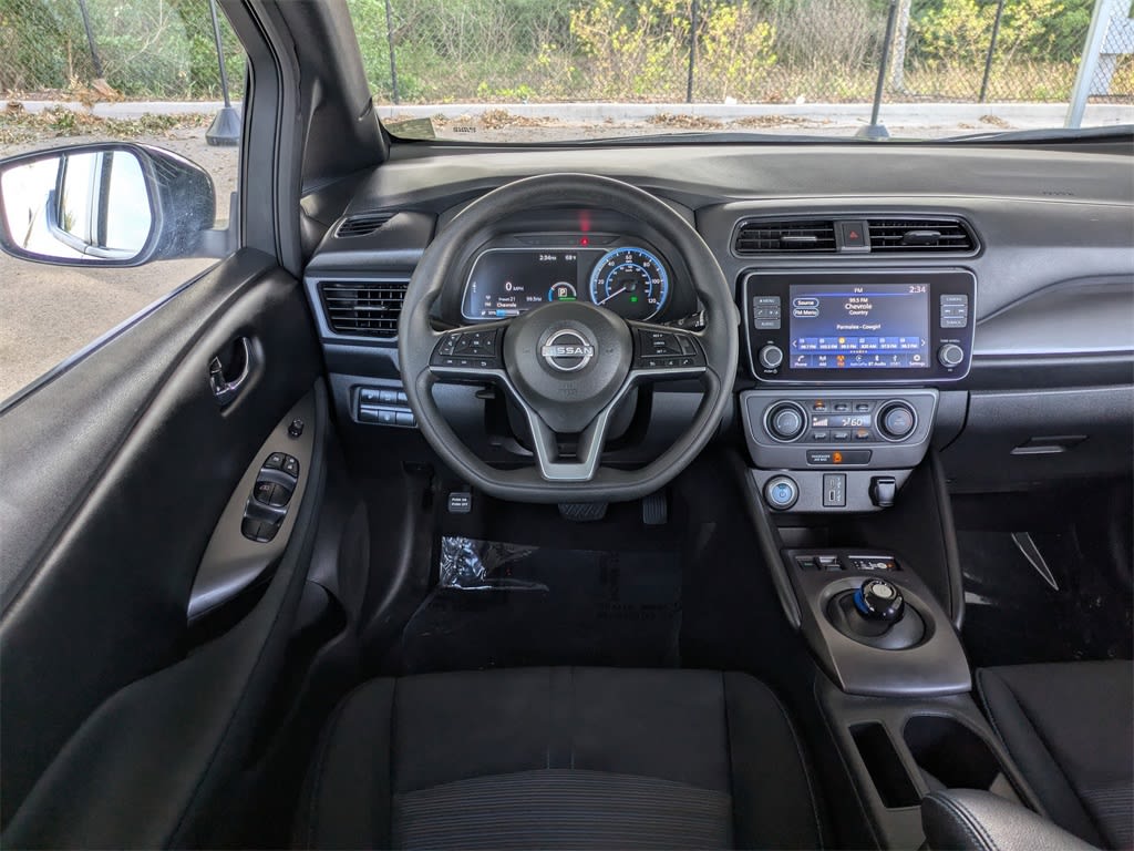 Thumbnail: 2023 Nissan Leaf - 10