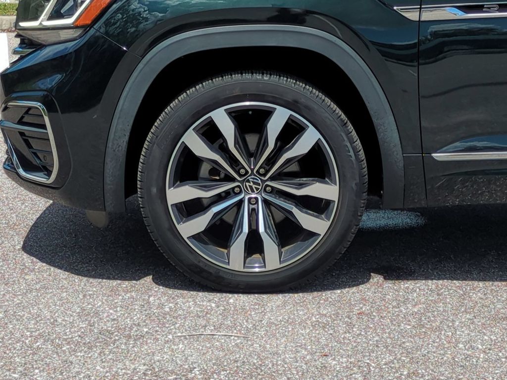 Thumbnail: 2021 Volkswagen Atlas - 7