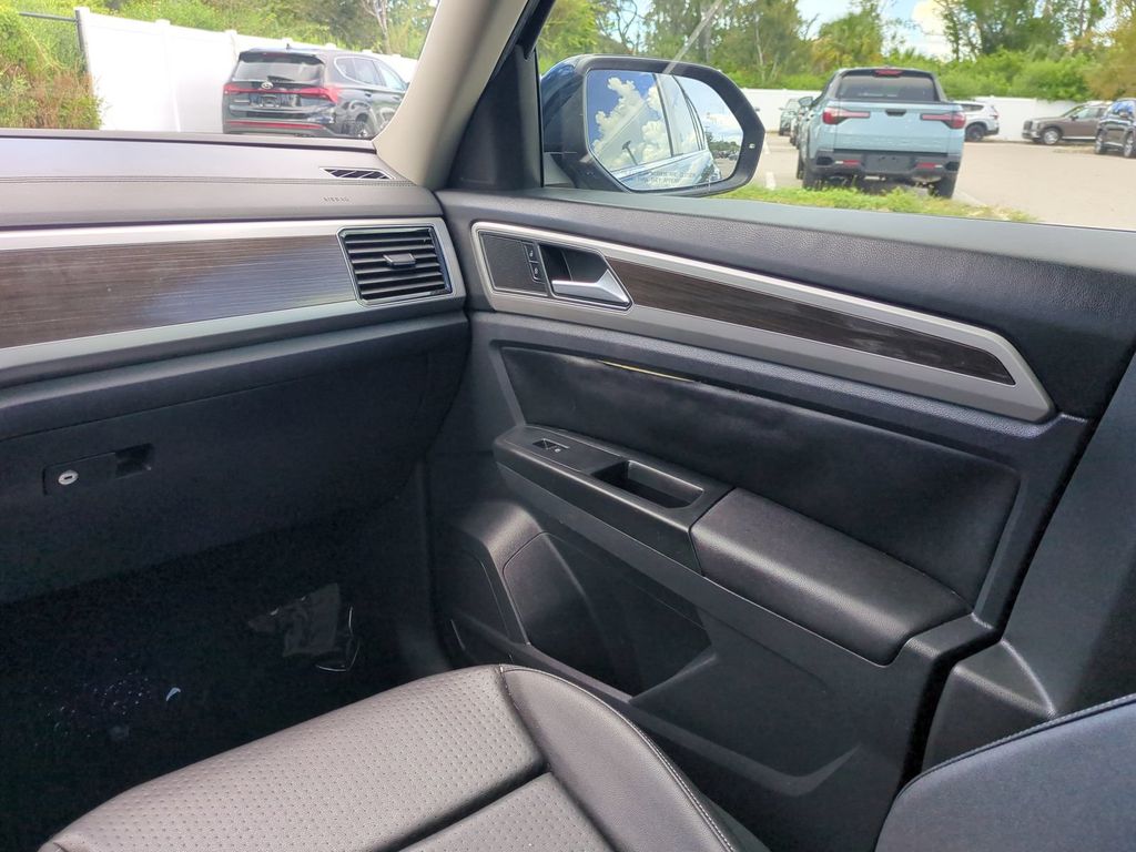 Thumbnail: 2019 Volkswagen Atlas - 24