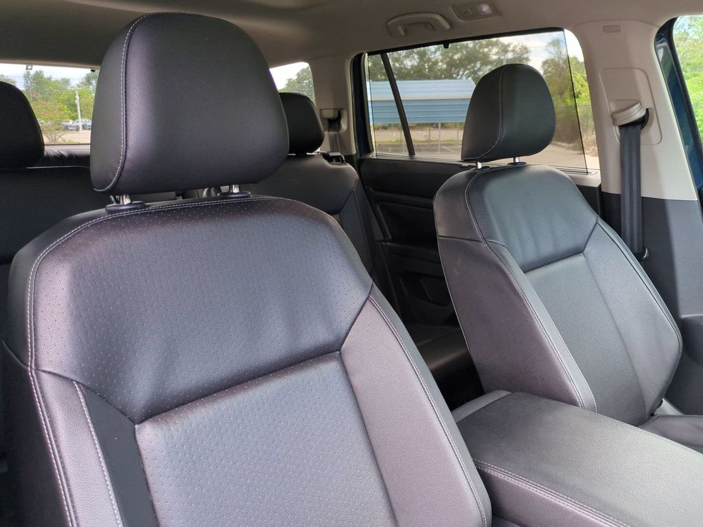 Thumbnail: 2019 Volkswagen Atlas - 10