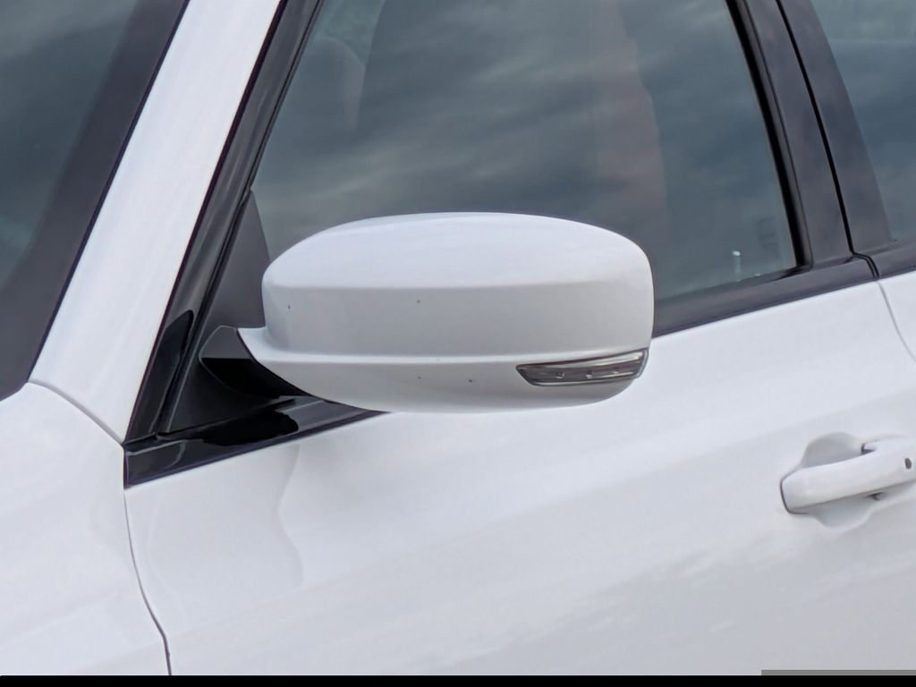 Thumbnail: 2020 Chrysler 300 - 14