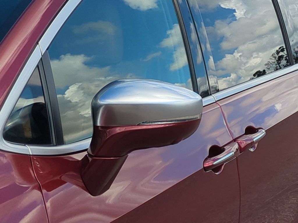 Thumbnail: 2022 Chrysler Pacifica - 7