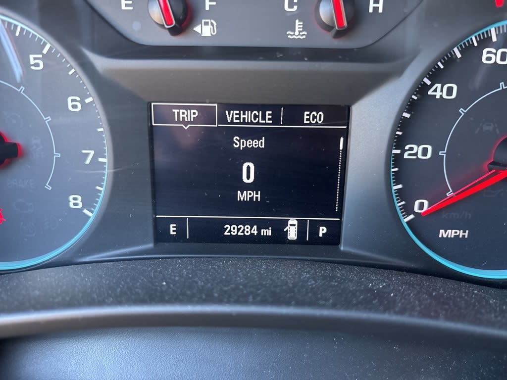 Thumbnail: 2020 Chevrolet Equinox - 8