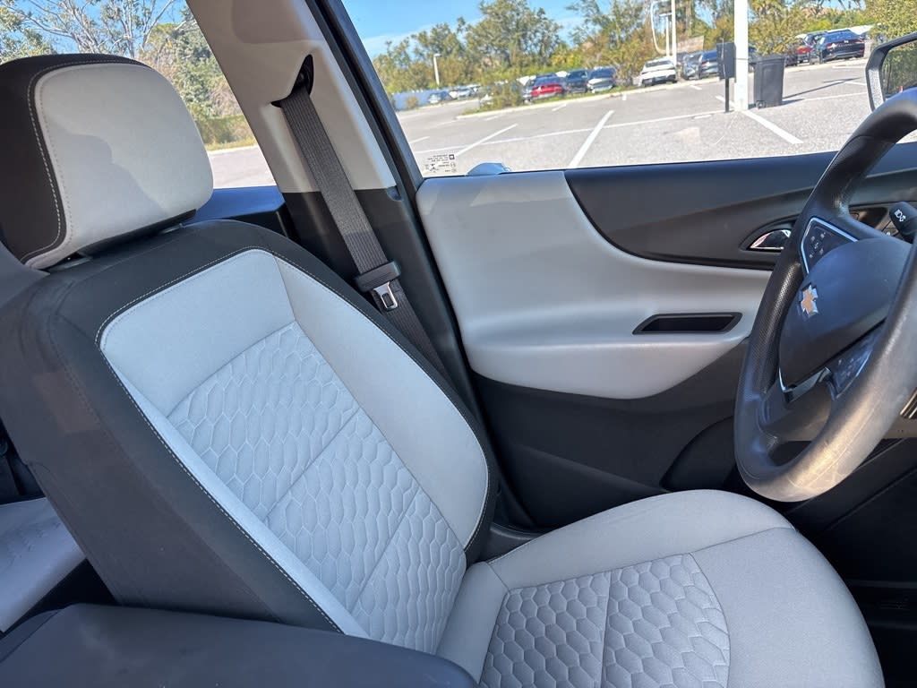 Thumbnail: 2020 Chevrolet Equinox - 6