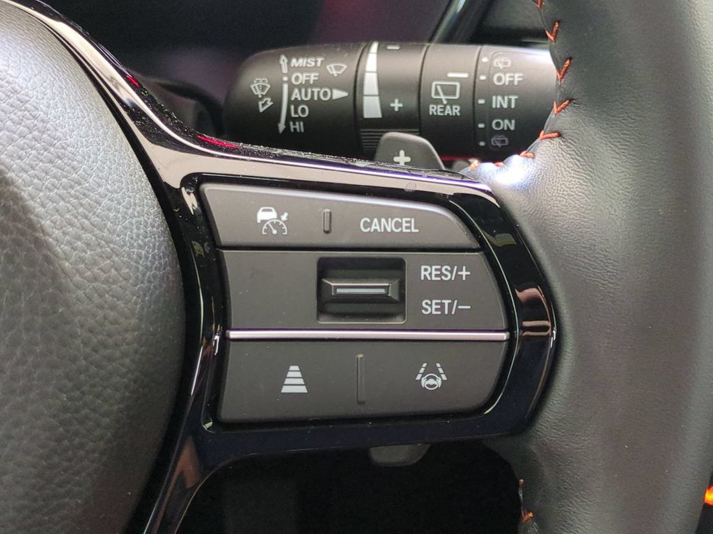 Thumbnail: 2023 Honda CR-V - 33