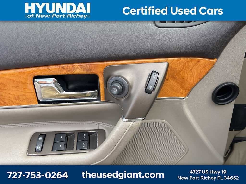 Thumbnail: 2011 Lincoln MKX - 12