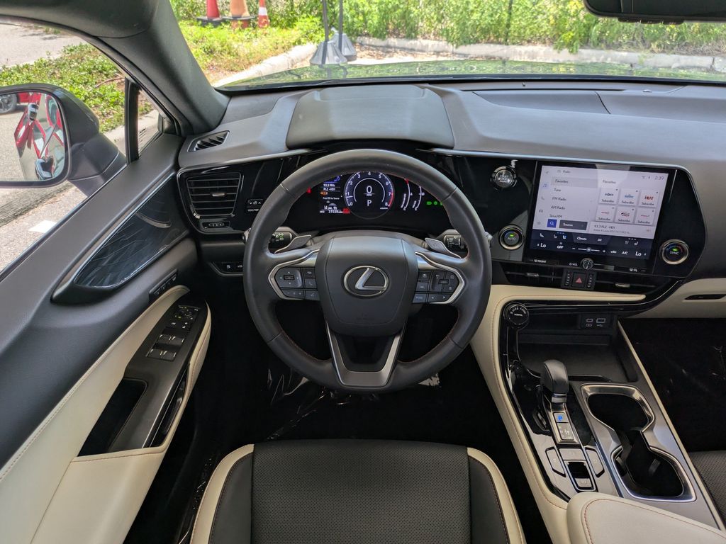 Thumbnail: 2024 Lexus ES - 10