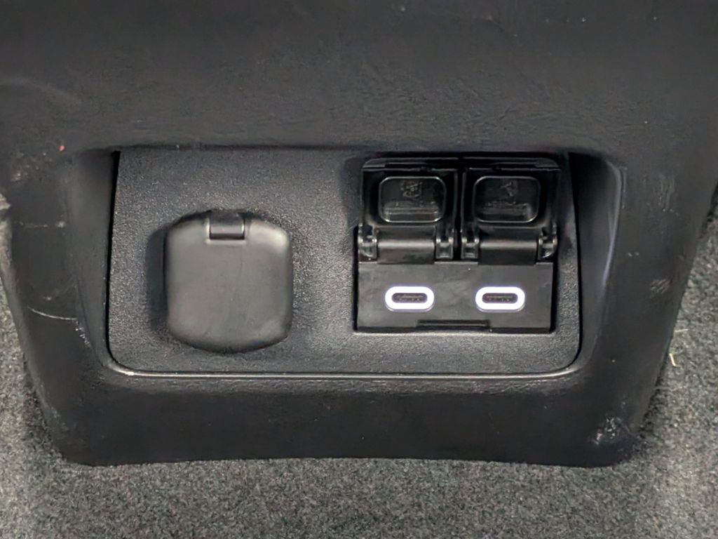 Thumbnail: 2024 Lexus ES - 25