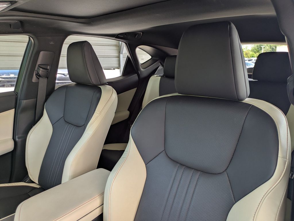 Thumbnail: 2024 Lexus ES - 12