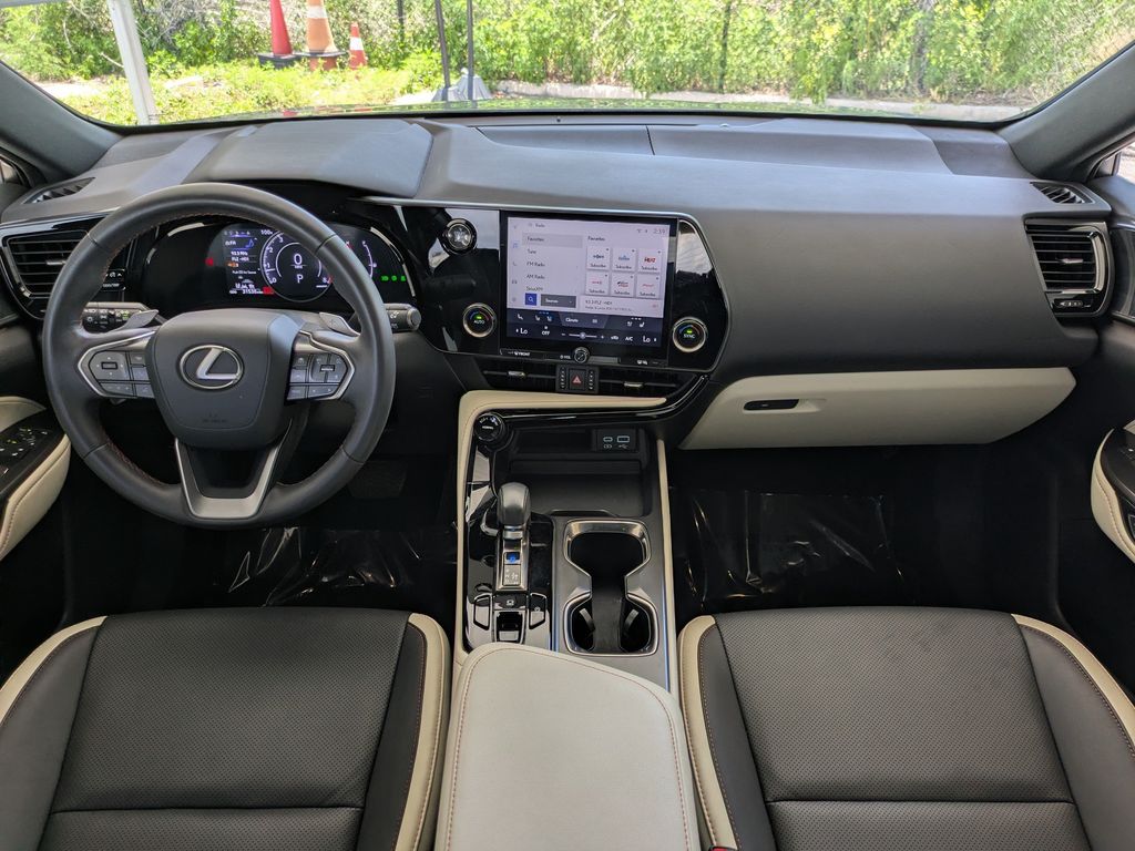 Thumbnail: 2024 Lexus ES - 2