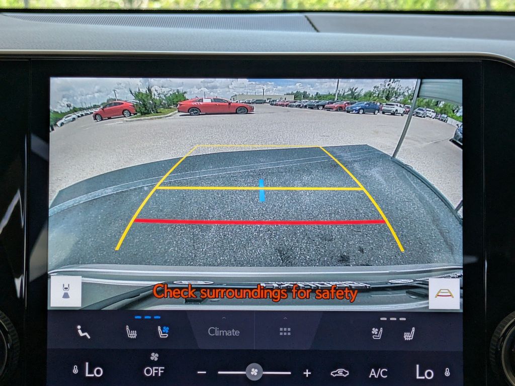 Thumbnail: 2024 Lexus ES - 30