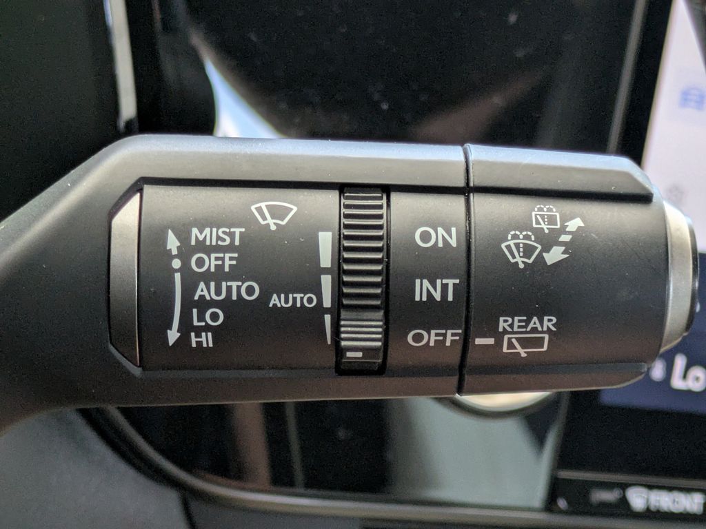 Thumbnail: 2024 Lexus ES - 19