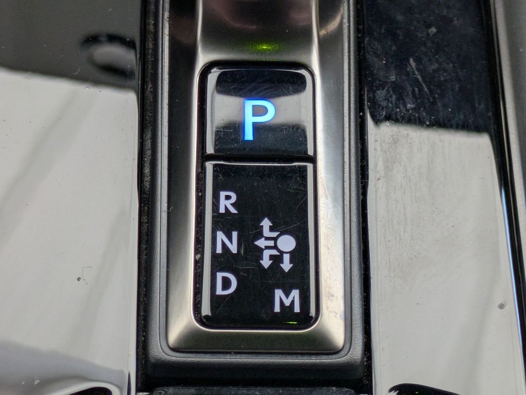 Thumbnail: 2024 Lexus ES - 33