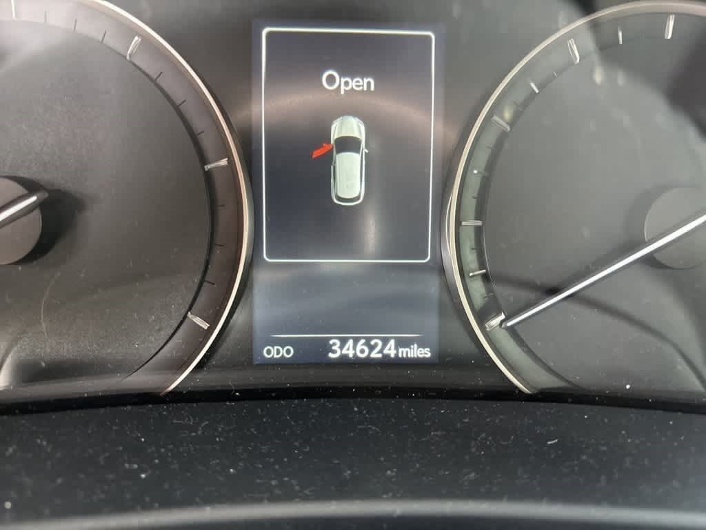 Thumbnail: 2019 Lexus RX - 8