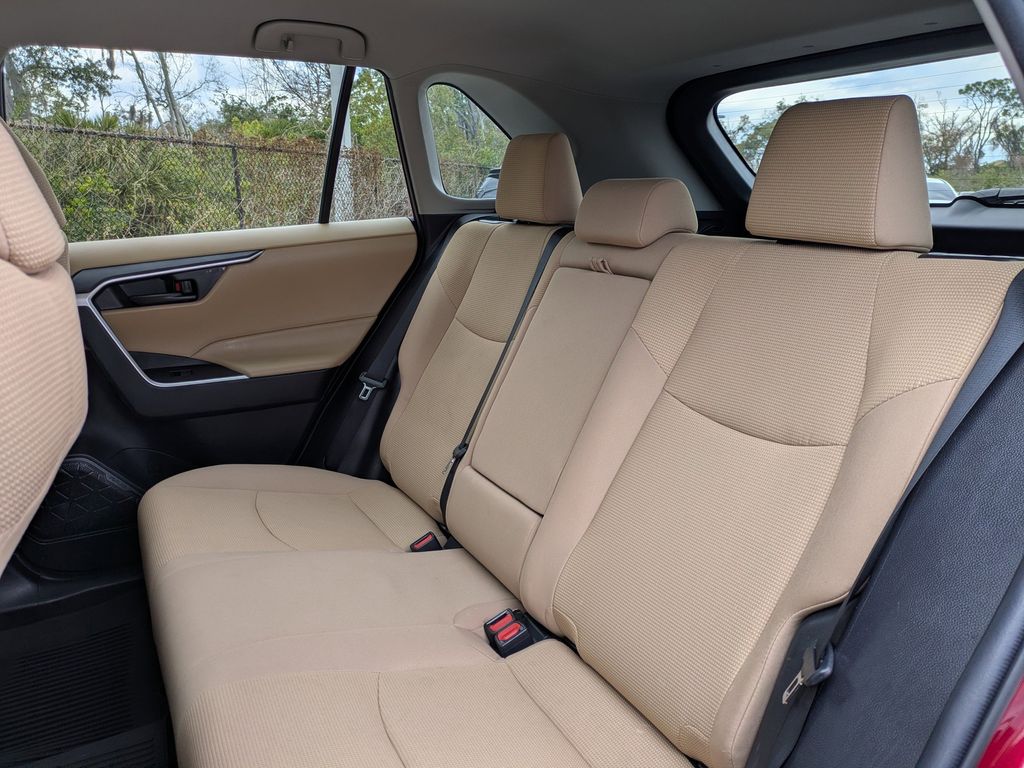 Thumbnail: 2021 Toyota RAV4 - 13