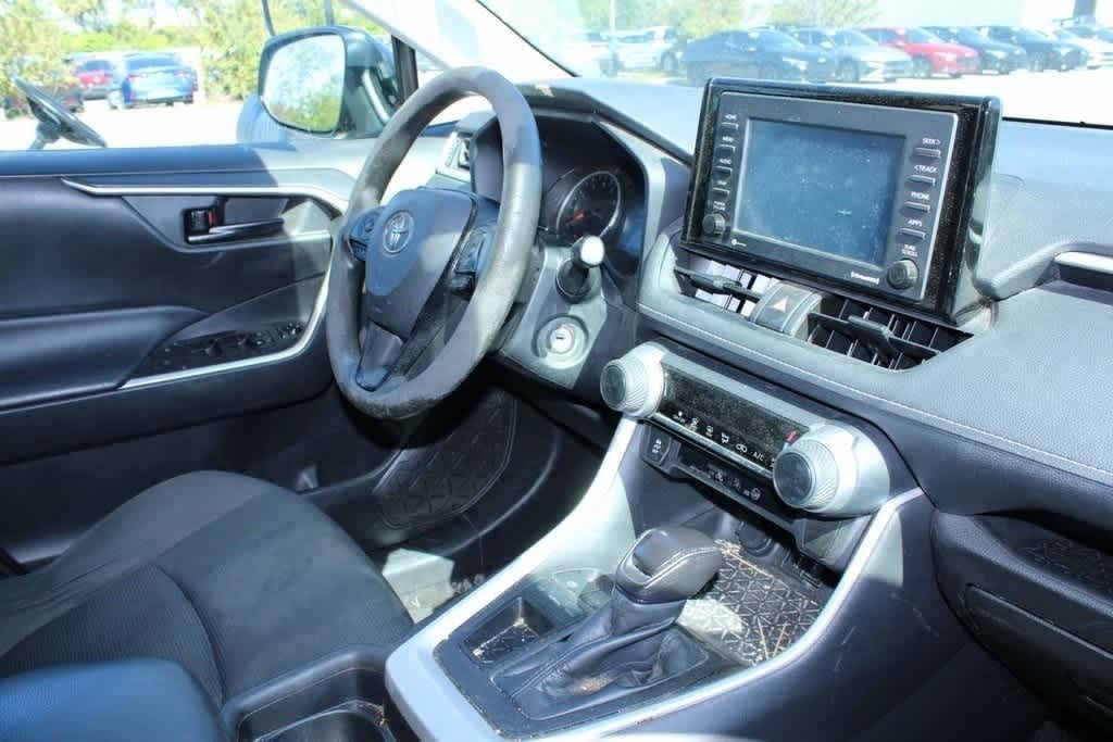 Thumbnail: 2021 Toyota RAV4 - 2