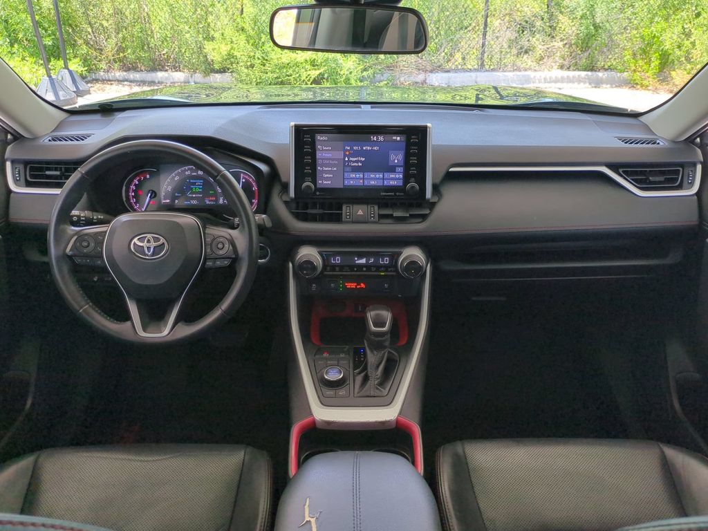Thumbnail: 2020 Toyota RAV4 - 2
