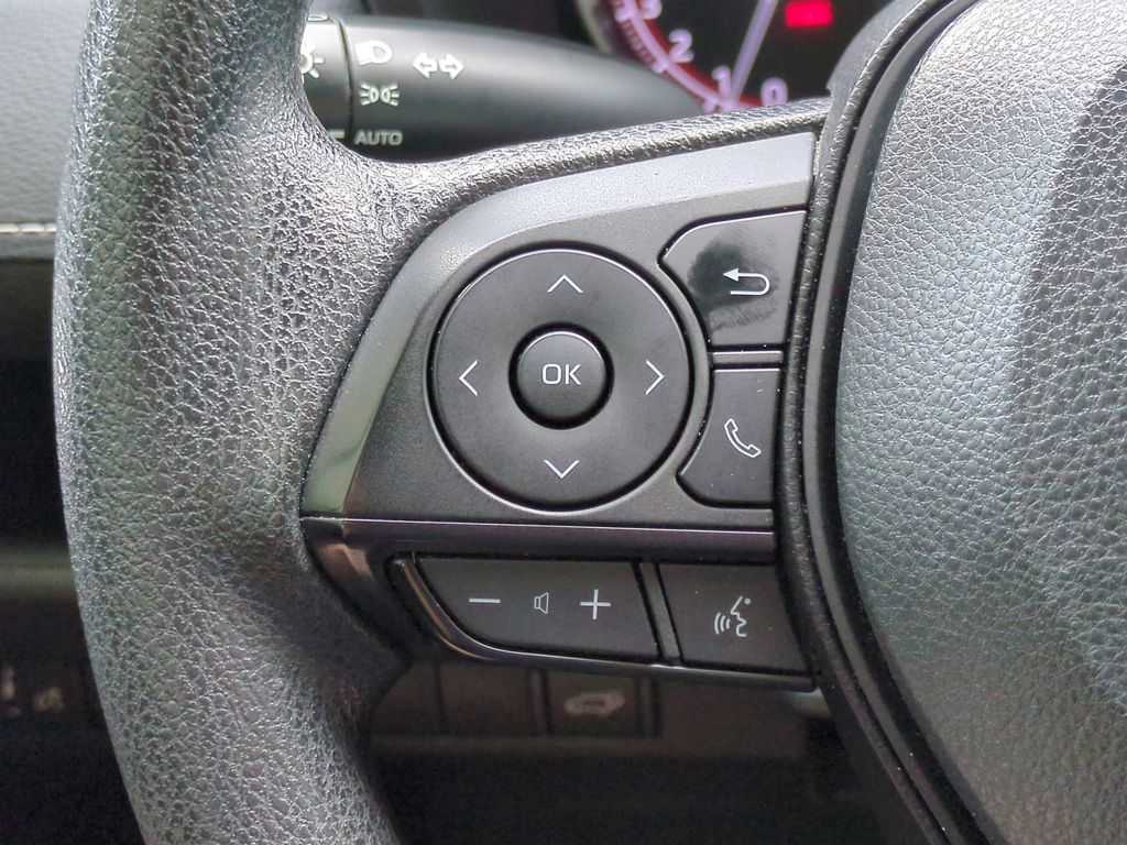Thumbnail: 2024 Toyota RAV4 - 32