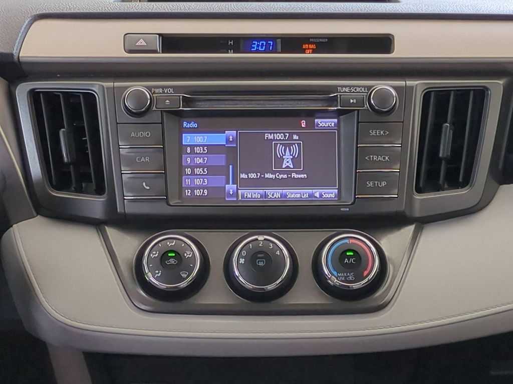 Thumbnail: 2014 Toyota RAV4 - 14