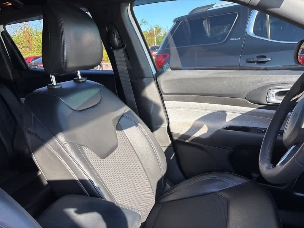 Thumbnail: 2023 Jeep Compass - 6