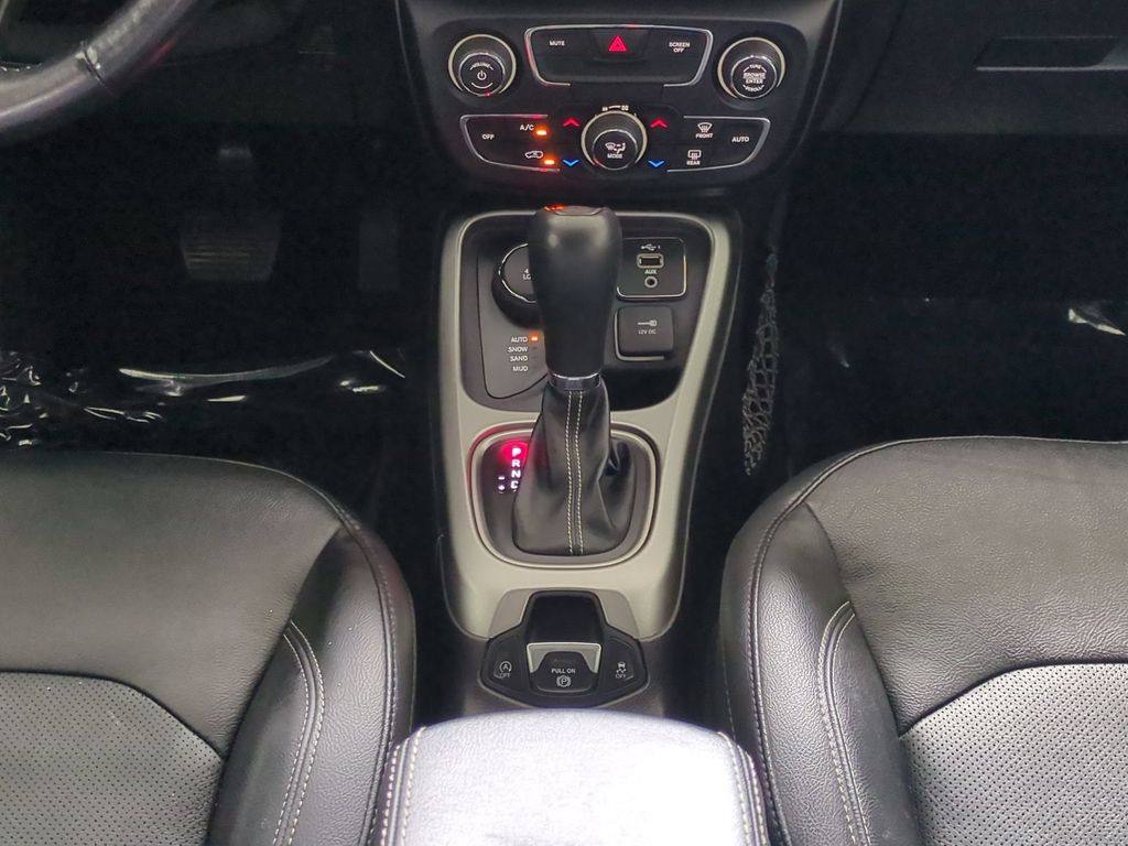 Thumbnail: 2021 Jeep Compass - 14