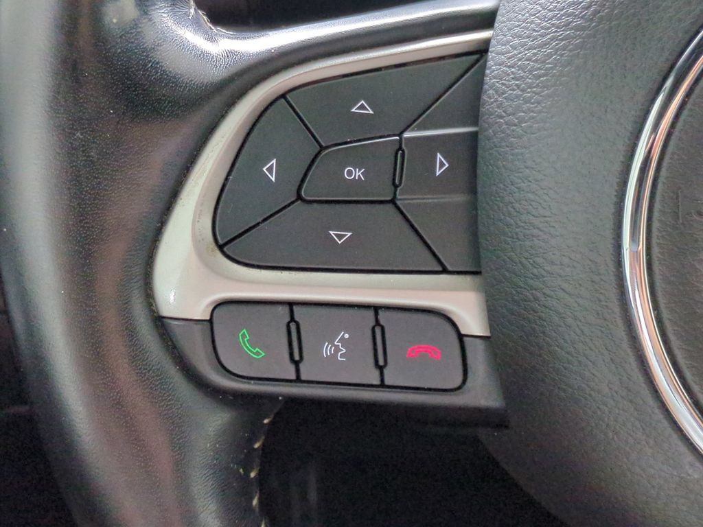 Thumbnail: 2021 Jeep Compass - 29