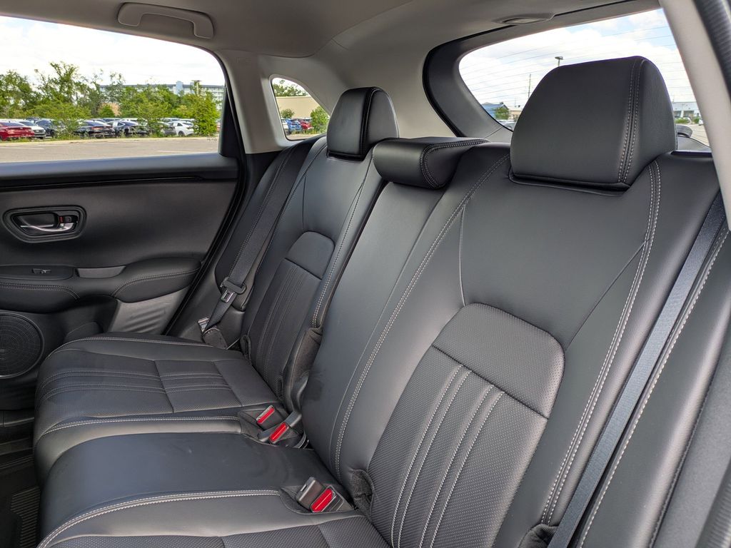 Thumbnail: 2024 Honda HR-V - 12